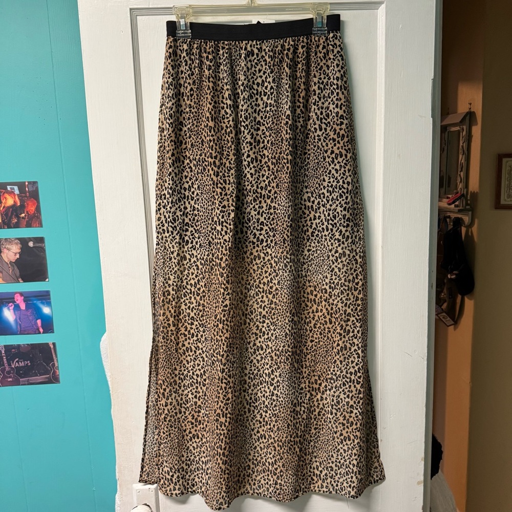 NWT H&M Divided Cheetah Print Chiffon Maxi Skirt